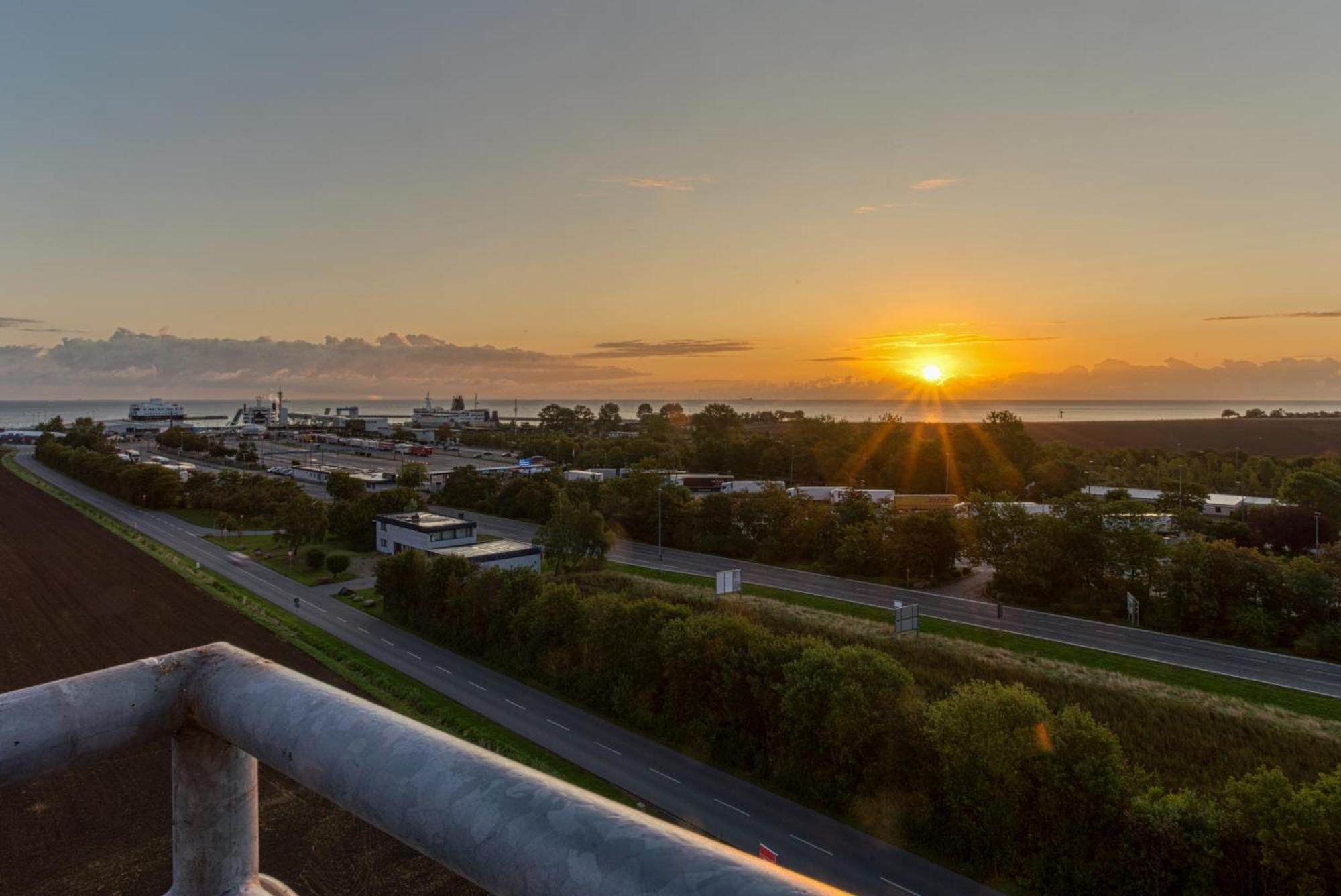 Ff&E Hotel Dania Puttgarden Dış mekan fotoğraf